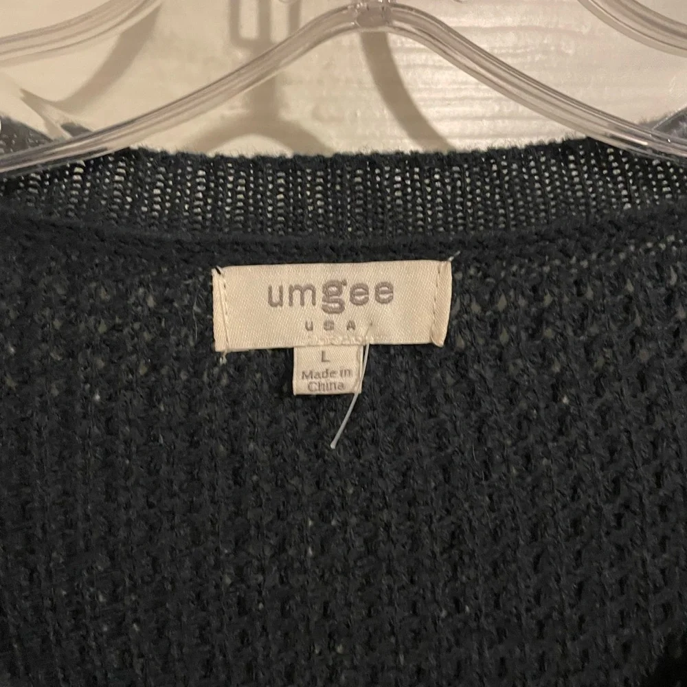 Oversized Multi- Color Sweater - Picture 3 of 3